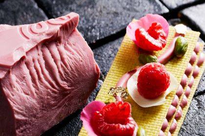 Ruby napoleonki z pistacjami