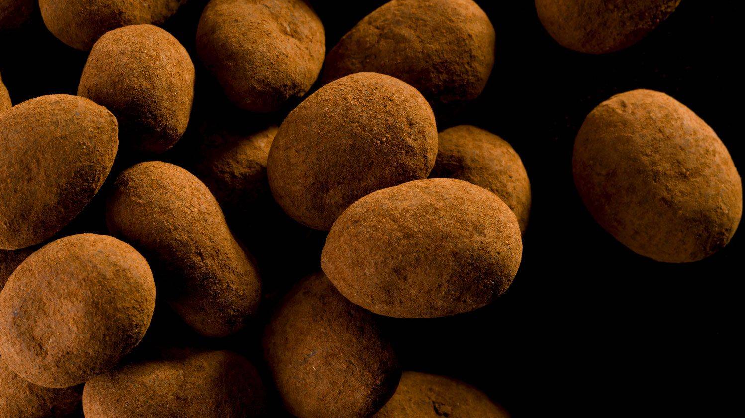 Pralina alle mandorle caramellate e spezie