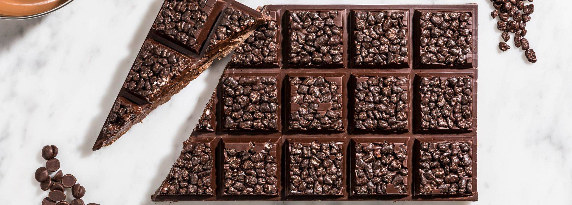 Dark chocolate meringue