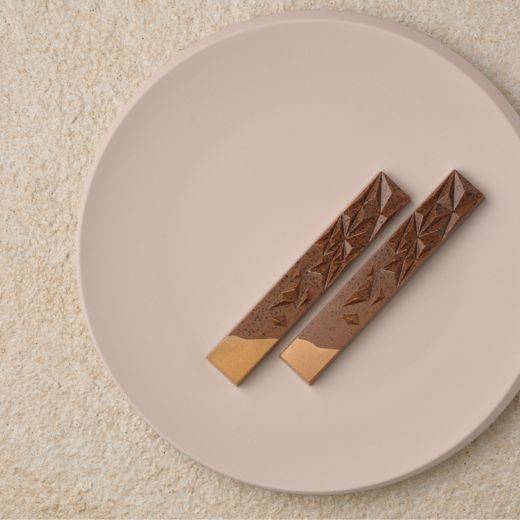 Chocolate bars with honey-cardamom ganache