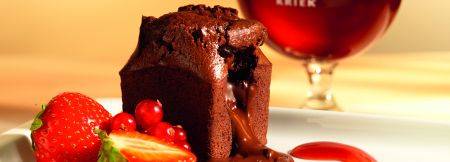 Tarta de lava de doble chocolate