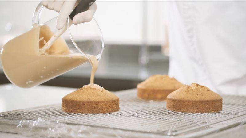 Gold Chocolate & Almond Cake