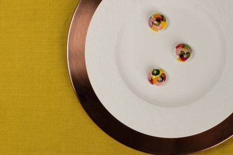 CARMA® White Niobo Rosen & Limetten Pralinen