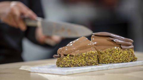 Cacao fruit cake